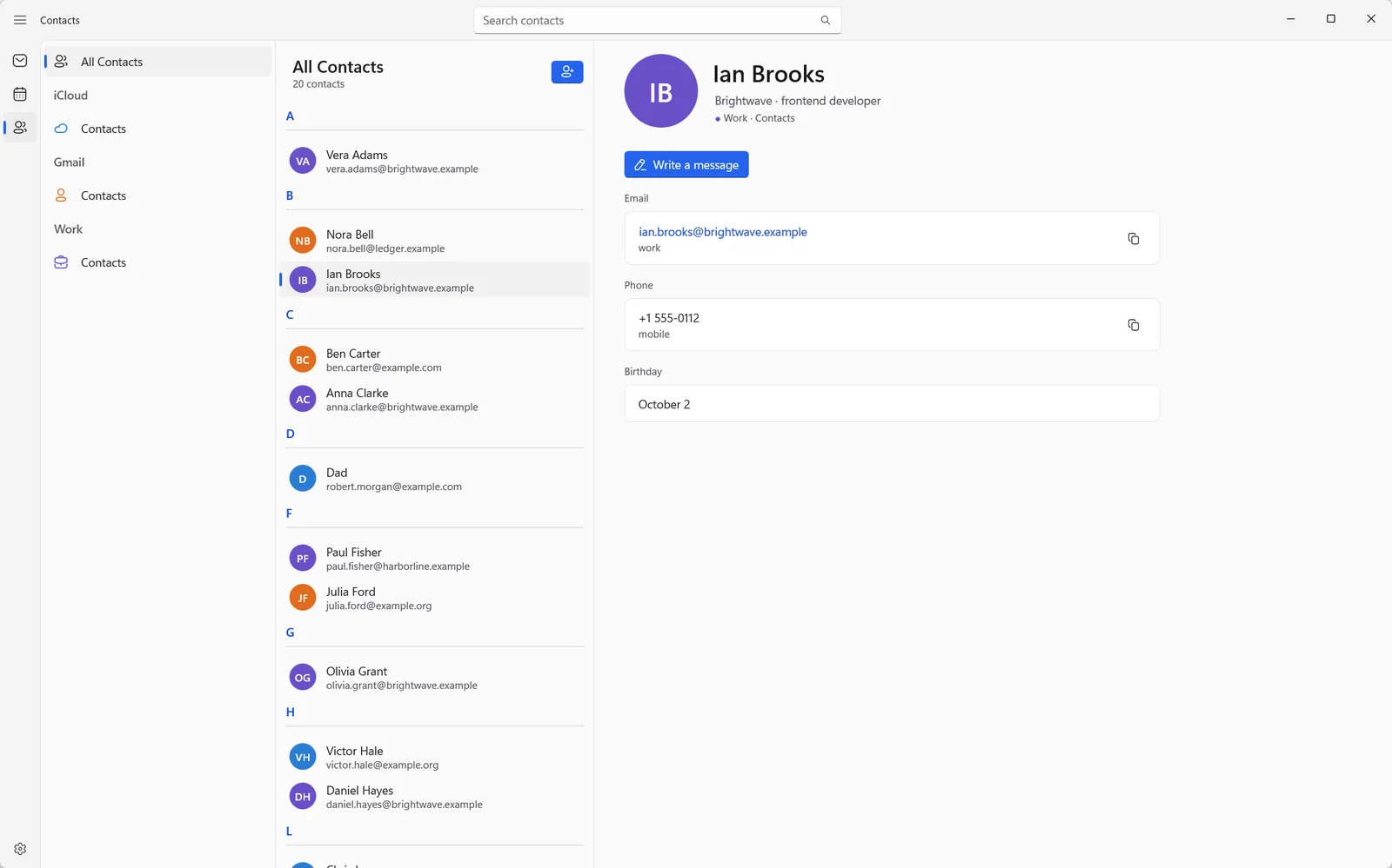 Vaimail contacts with a contact card open